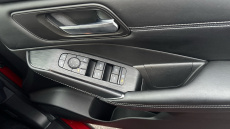 Nissan Qashqai 1.3 DiG-T MH N-Connecta 5dr Petrol Hatchback